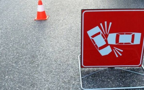 Scontro tra due auto, nessun ferito