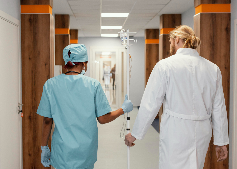 Liste d’attesa sanitarie: promesse e disagi per i cittadini