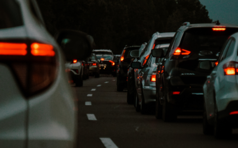 Via Dante chiusa al traffico per i lavori alla condotta