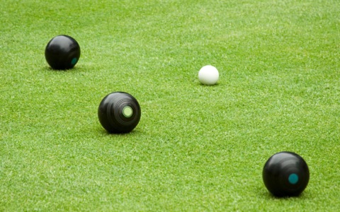 Allorio e Miglio vincono il torneo notturno di bocce a Piatto